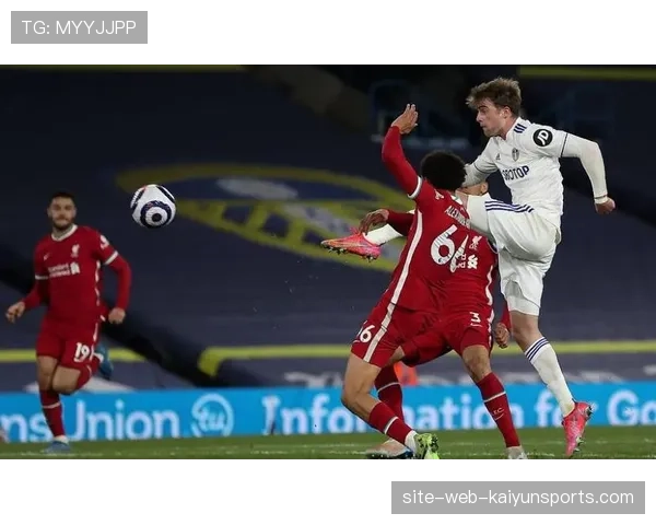 利兹联保级战意驱动轮换 关键位置球员体能储备充足